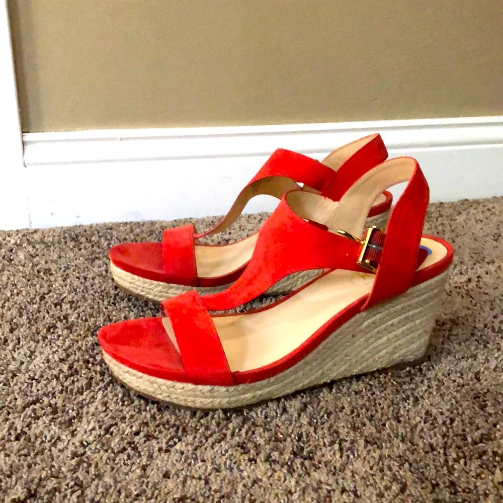 Kenneth Cole Reaction Orange Wedges